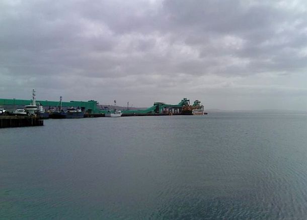 Super trawler arrives to plunder Australian waters
